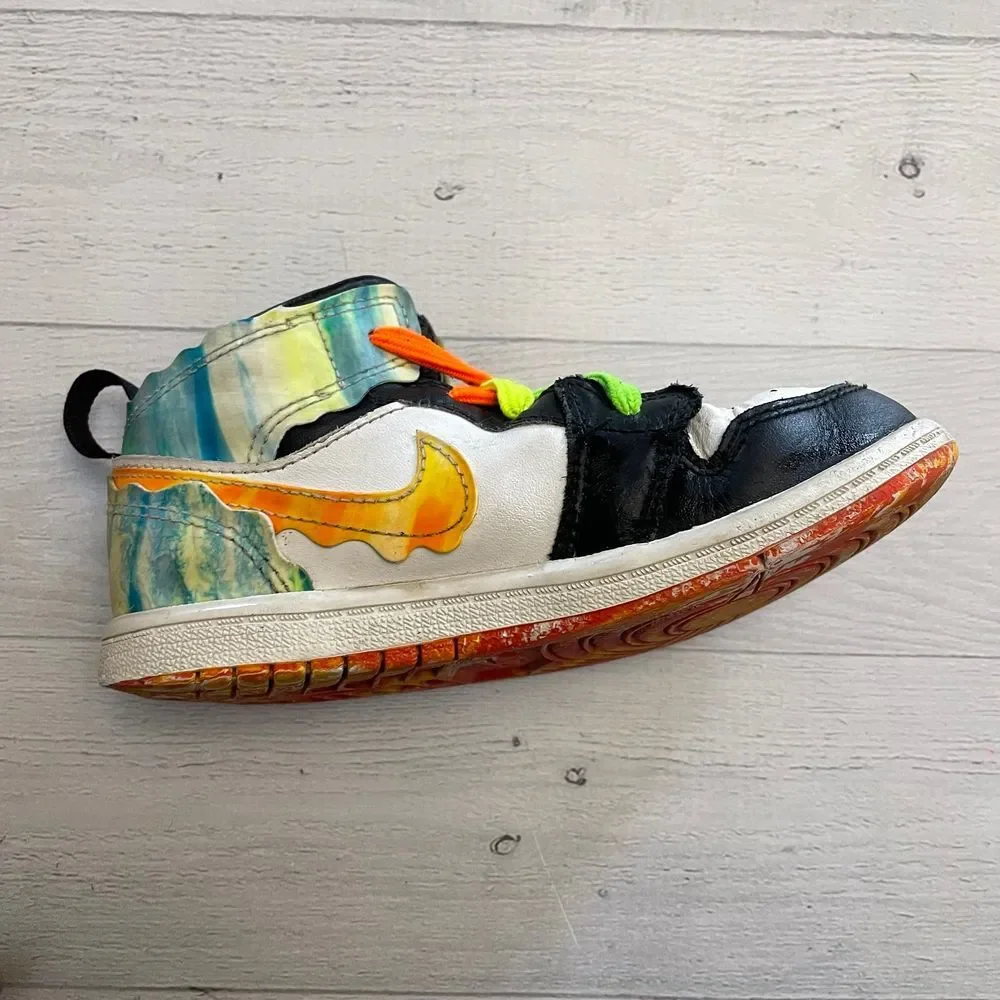 Nike Jordan 1 Mids kids 10c‎